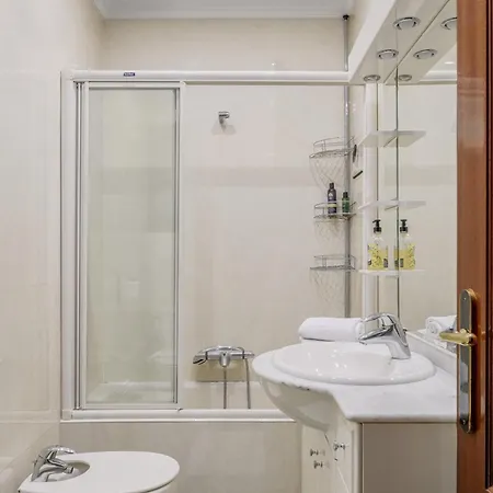 Aston Centrico Y Comodo * Bilbao