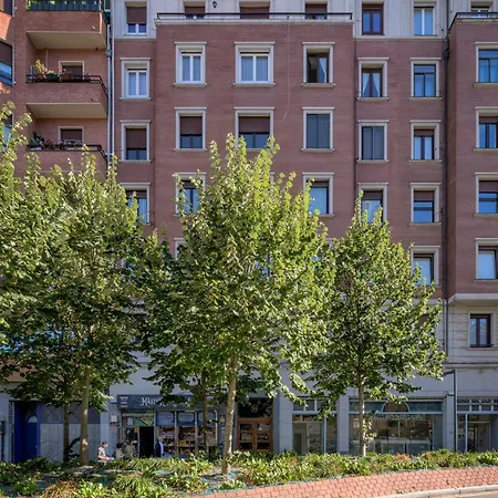 Aston Centrico Y Comodo ビルバオ